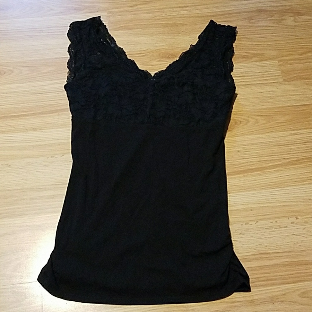 Maurices black lacy top size small